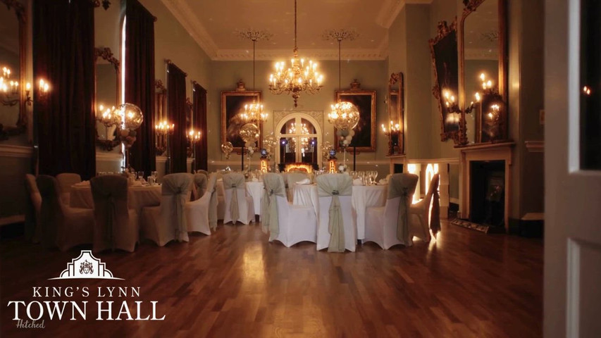 King's Lynn Town Hall - Start Your Love Story