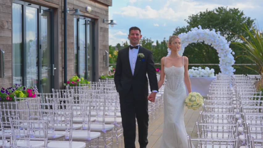 Windmill balcony ceremony