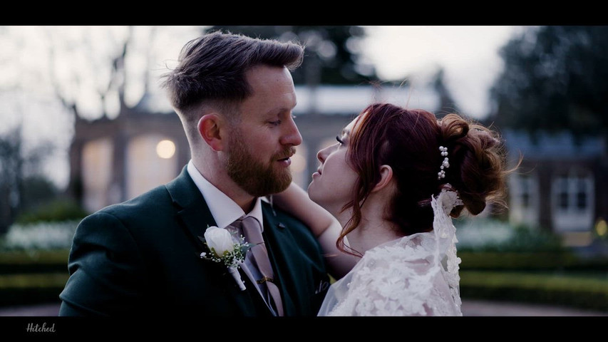 Laura & Tom - St. Audrie's Park