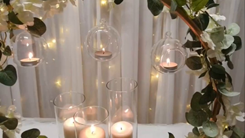 Wisteria and foliage backdrop and table decor