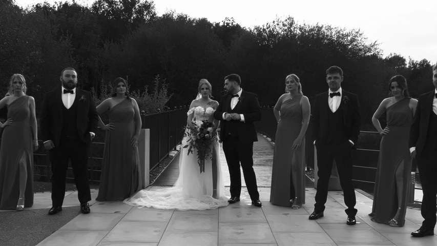 Amelia & Richard - Fun Shot